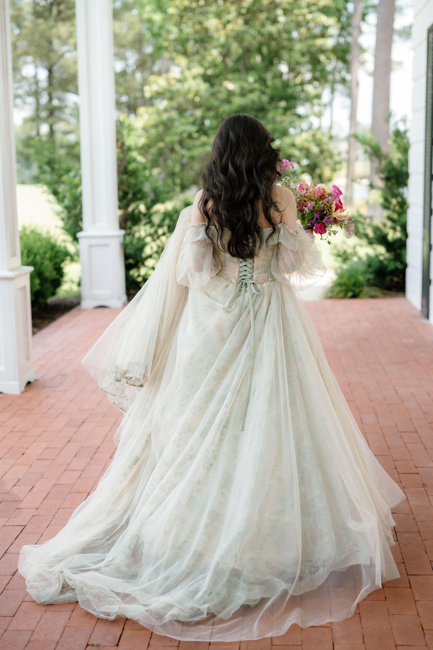 Magnolia Way wedding
bride  by Lisa Blanche Photography
