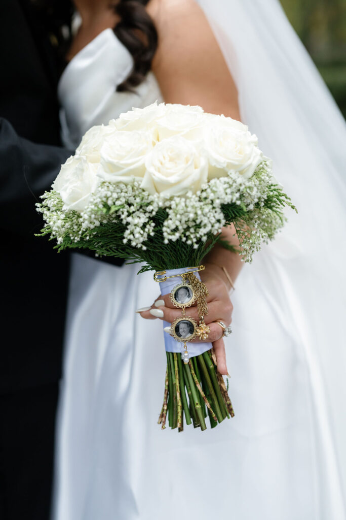 wedding bouquet. New York college campus wedding